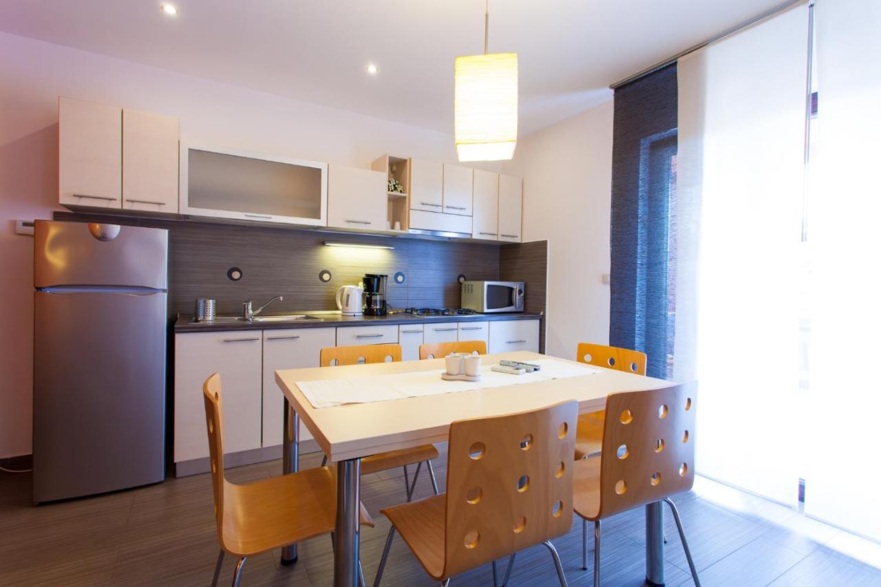 Apartments Banic Πόρετς Εξωτερικό φωτογραφία