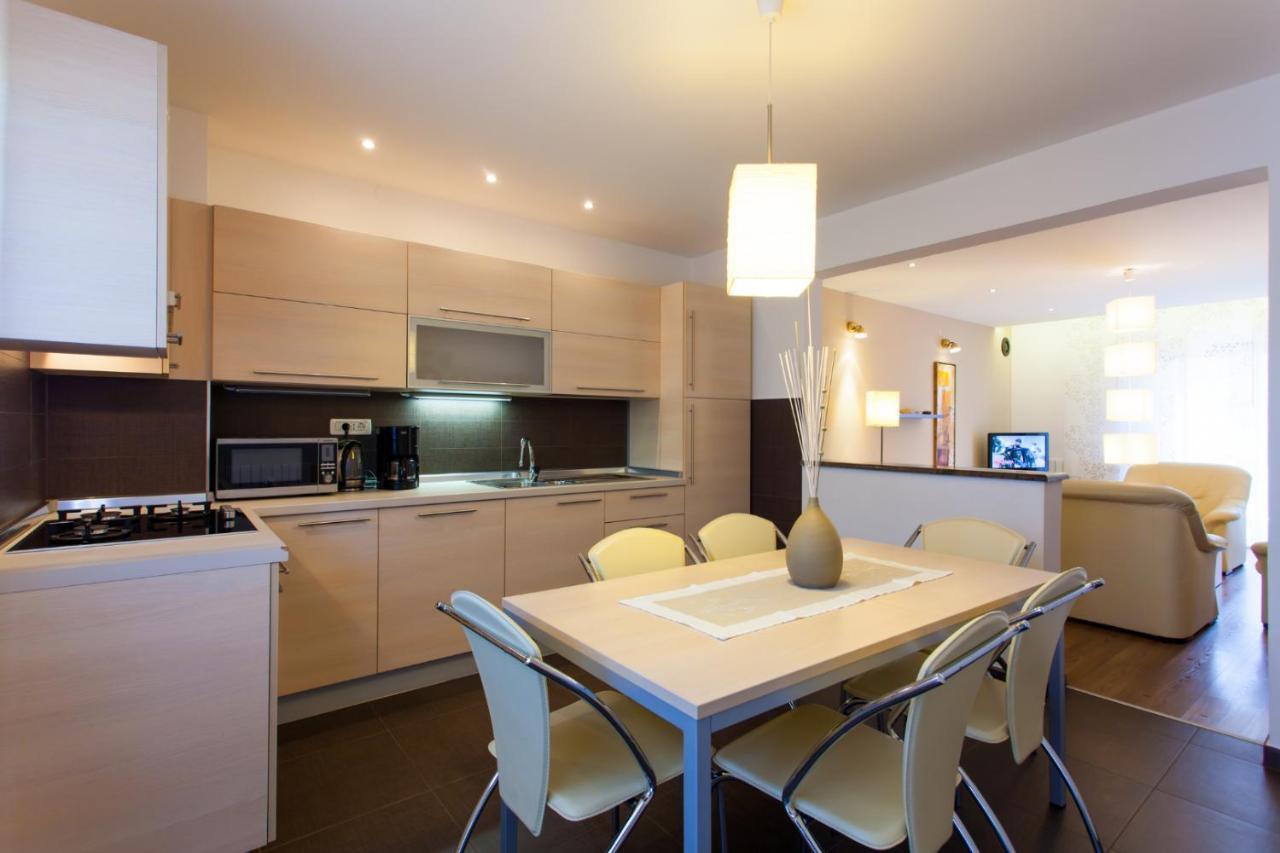 Apartments Banic Πόρετς Εξωτερικό φωτογραφία