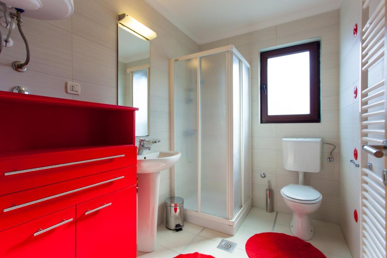 Apartments Banic Πόρετς Εξωτερικό φωτογραφία