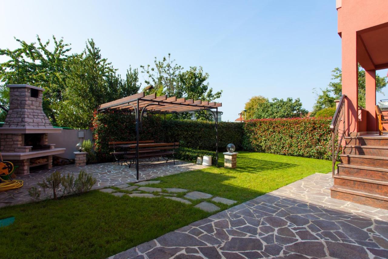 Apartments Banic Πόρετς Εξωτερικό φωτογραφία